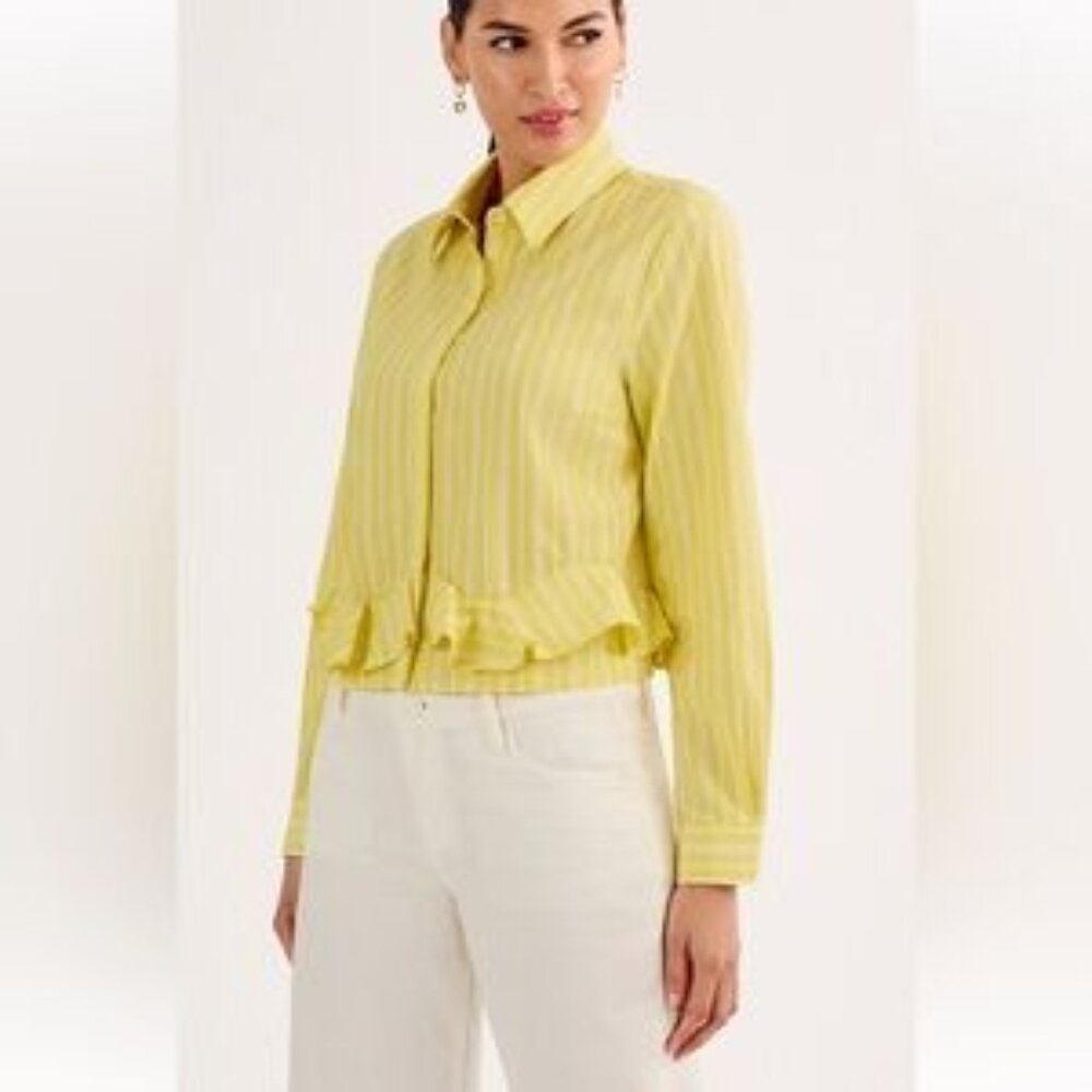 NWT cabi Size M - Flirt Shirt